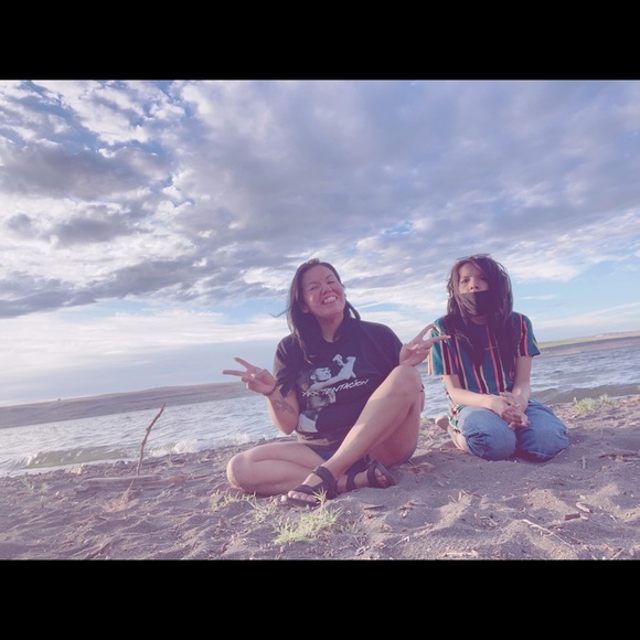 Meet your Posher, Stephanie - Picture 6 of 8